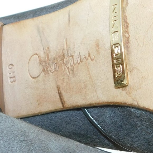 Cole Haan Nike Air Grey Suede/Leather Block Heels - Picture 10 of 12